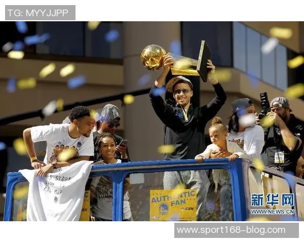 东部冠军庆典25周年前76人吉祥物极速兔子嘻哈重返新赛季